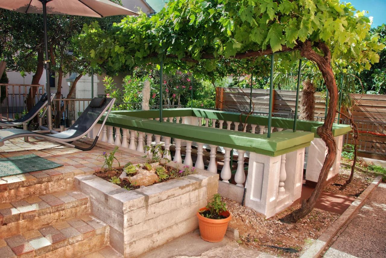 Toni Apartamento Vodice Exterior foto