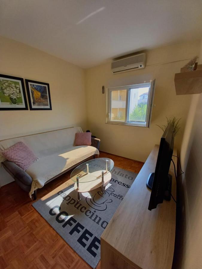 Toni Apartamento Vodice Exterior foto