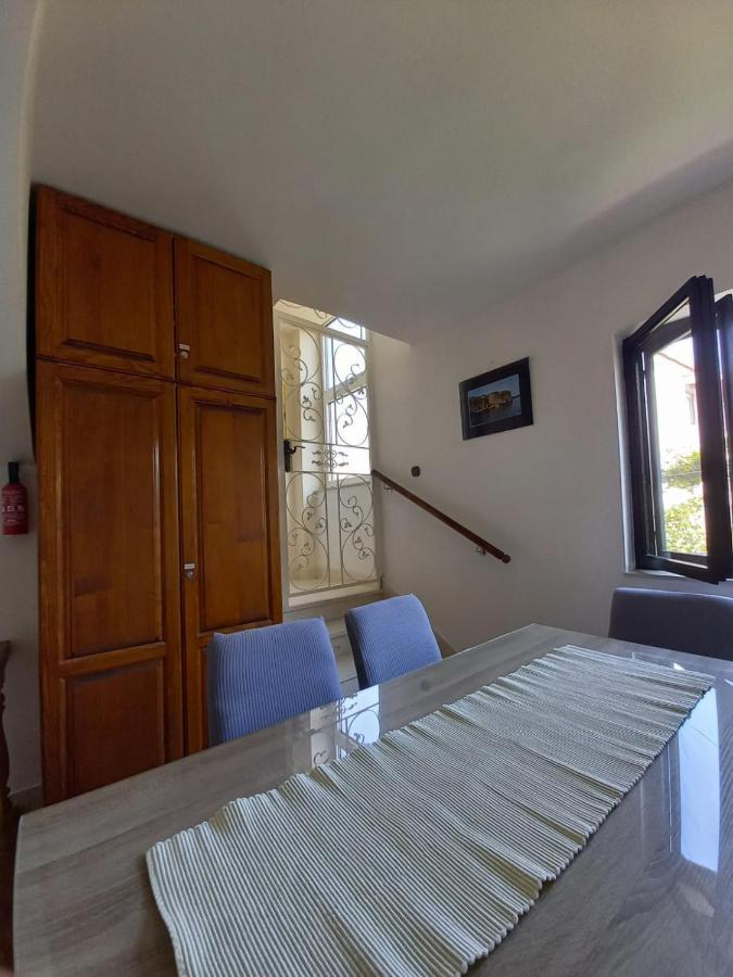 Toni Apartamento Vodice Exterior foto