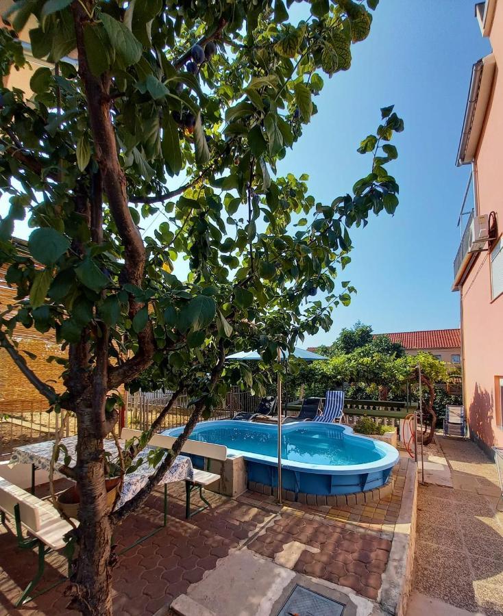 Toni Apartamento Vodice Exterior foto